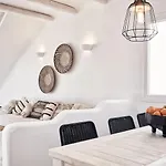 Naxian Utopia Luxury Στελίδα