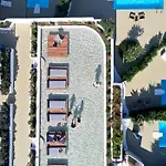 Ξενοδοχείο Naxian Utopia Luxury 3*