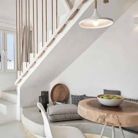 מלון Naxian Utopia Luxury 3*