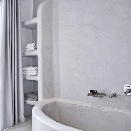 Naxian Utopia Luxury 3*