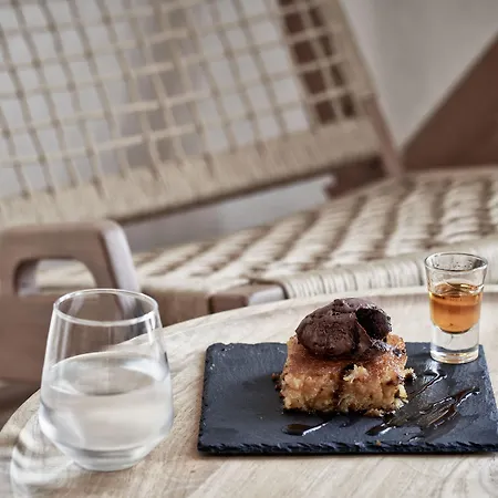 Hotel Naxian Utopia Luxury 3*