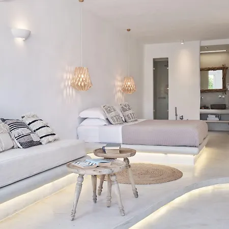 Hotel Naxian Utopia Luxury 3*