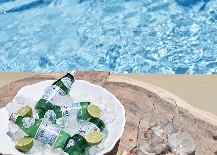 Naxian Utopia Luxury Villas & Stelida (Naxos)